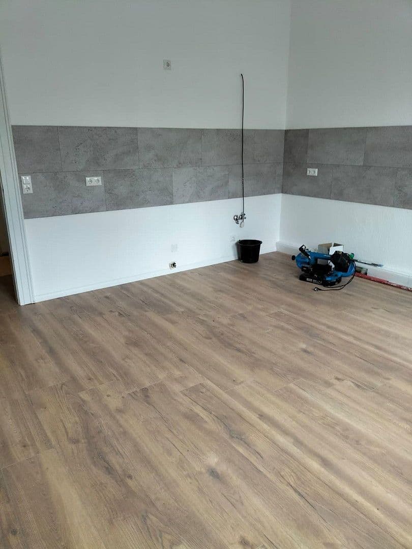 Pronájem bytu 2+1 79 m², Spechsart 14, Naumburg (Saale), Sasko-Anhaltsko Pronájem bytu 2+1 79 m², Spechsart 14, Naumburg (Saale), Sasko-Anhaltsko