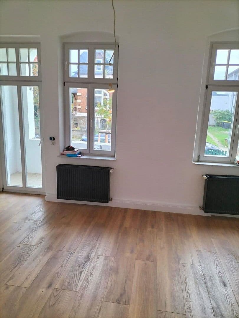 Pronájem bytu 2+1 79 m², Spechsart 14, Naumburg (Saale), Sasko-Anhaltsko Pronájem bytu 2+1 79 m², Spechsart 14, Naumburg (Saale), Sasko-Anhaltsko