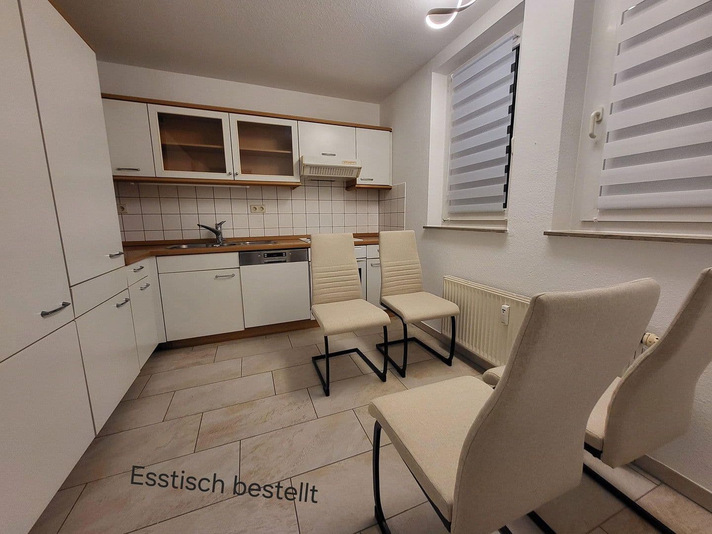 Pronájem bytu 2+1 52 m², Stöckener Straße 91, Hannover, Dolní Sasko Pronájem bytu 2+1 52 m², Stöckener Straße 91, Hannover, Dolní Sasko