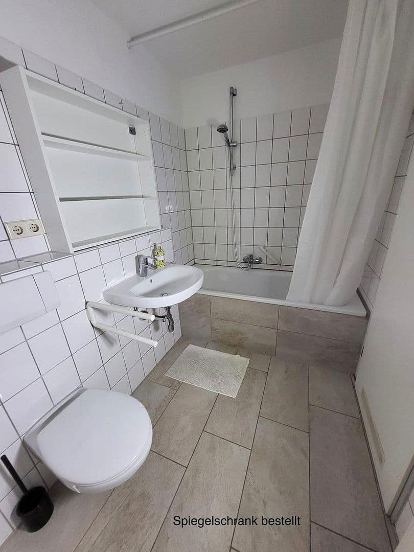 Pronájem bytu 2+1 52 m², Stöckener Straße 91, Hannover, Dolní Sasko Pronájem bytu 2+1 52 m², Stöckener Straße 91, Hannover, Dolní Sasko