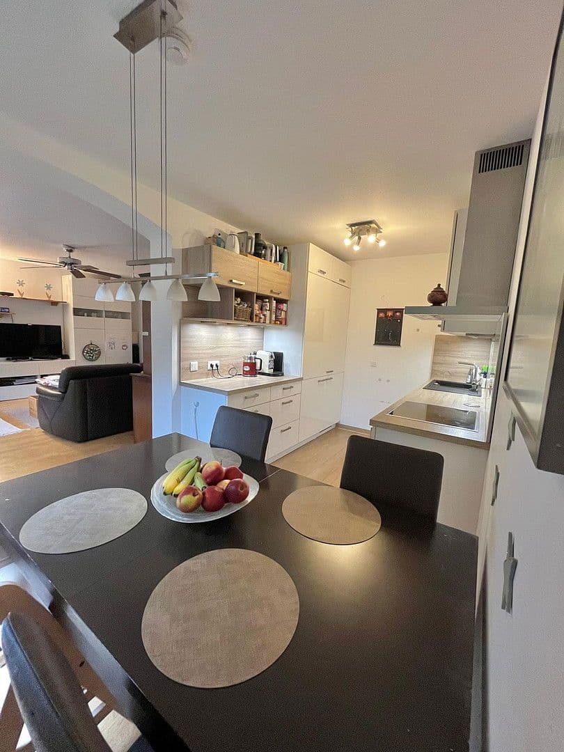 Prodej bytu 3+1 76 m², Zum Hirtengütl 1, München, Bavorsko Prodej bytu 3+1 76 m², Zum Hirtengütl 1, München, Bavorsko