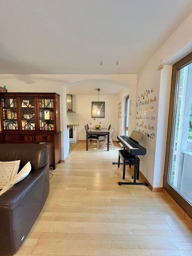 Prodej bytu 3+1 76 m², Zum Hirtengütl 1, München, Bavorsko Prodej bytu 3+1 76 m², Zum Hirtengütl 1, München, Bavorsko