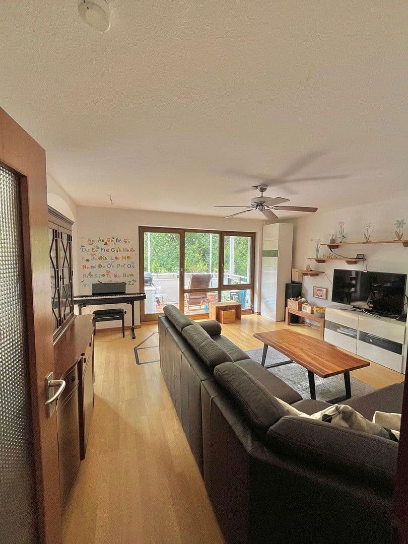 Prodej bytu 3+1 76 m², Zum Hirtengütl 1, München, Bavorsko Prodej bytu 3+1 76 m², Zum Hirtengütl 1, München, Bavorsko