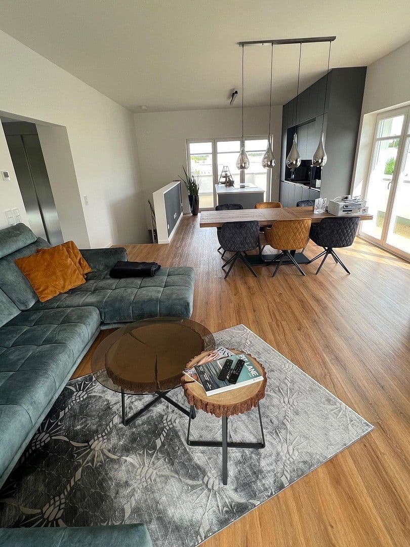 Pronájem bytu 4+kk 189 m², Carl-Adam-Petri-Straße, Brandenburg - Potsdam, Braniborsko Pronájem bytu 4+kk 189 m², Carl-Adam-Petri-Straße, Brandenburg - Potsdam, Braniborsko