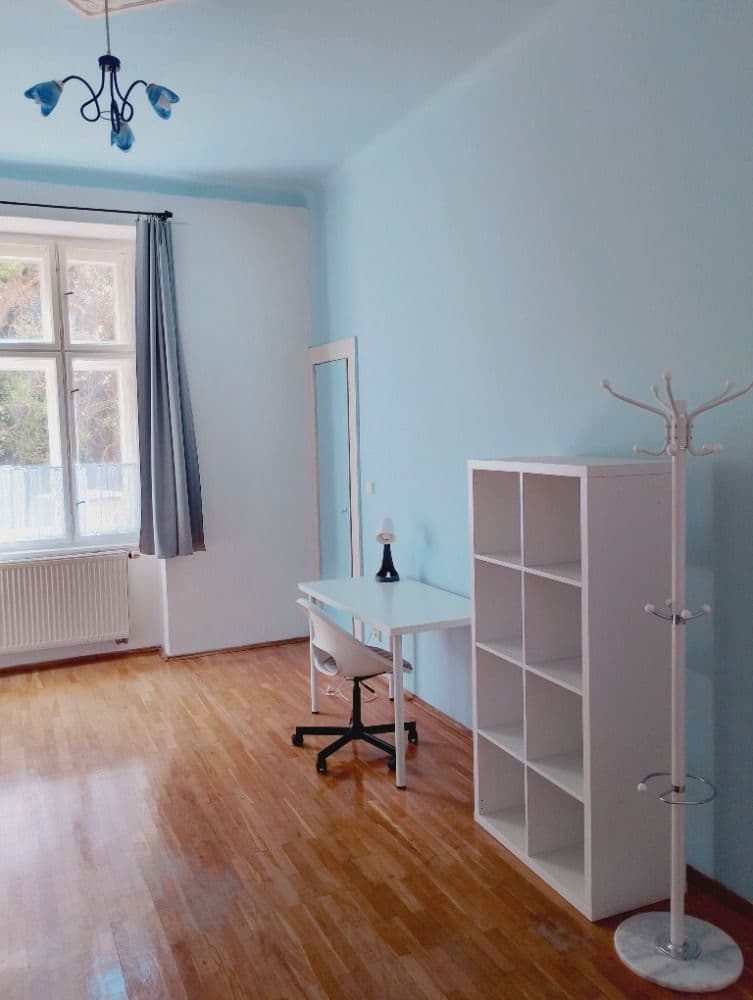 Pronájem bytu 3+1 114 m², Husitská, Praha, Praha Pronájem bytu 3+1 114 m², Husitská, Praha, Praha