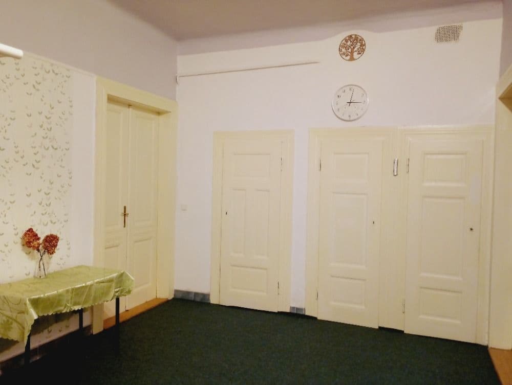 Pronájem bytu 3+1 114 m², Husitská, Praha, Praha Pronájem bytu 3+1 114 m², Husitská, Praha, Praha