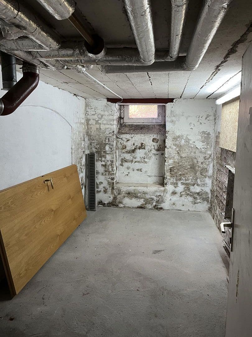 Pronájem bytu 2+1 43 m², Casparistraße 4, Chemnitz, Sasko Pronájem bytu 2+1 43 m², Casparistraße 4, Chemnitz, Sasko