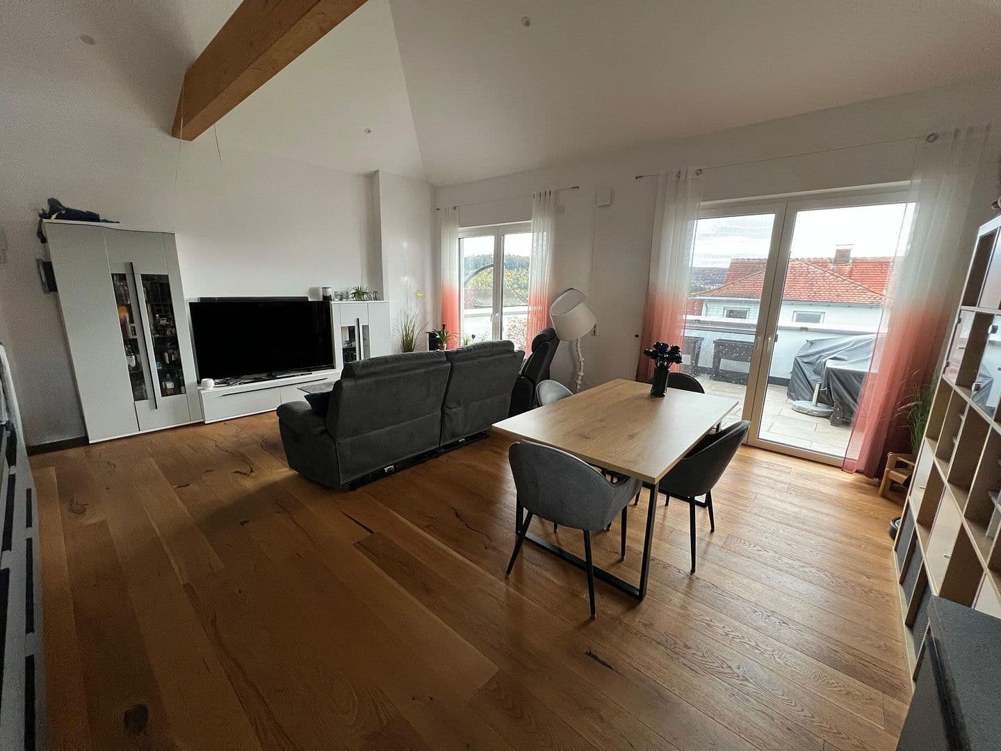 Pronájem bytu 4+1 111 m², Lutherstraße 12, Cölbe, Hessen Pronájem bytu 4+1 111 m², Lutherstraße 12, Cölbe, Hessen