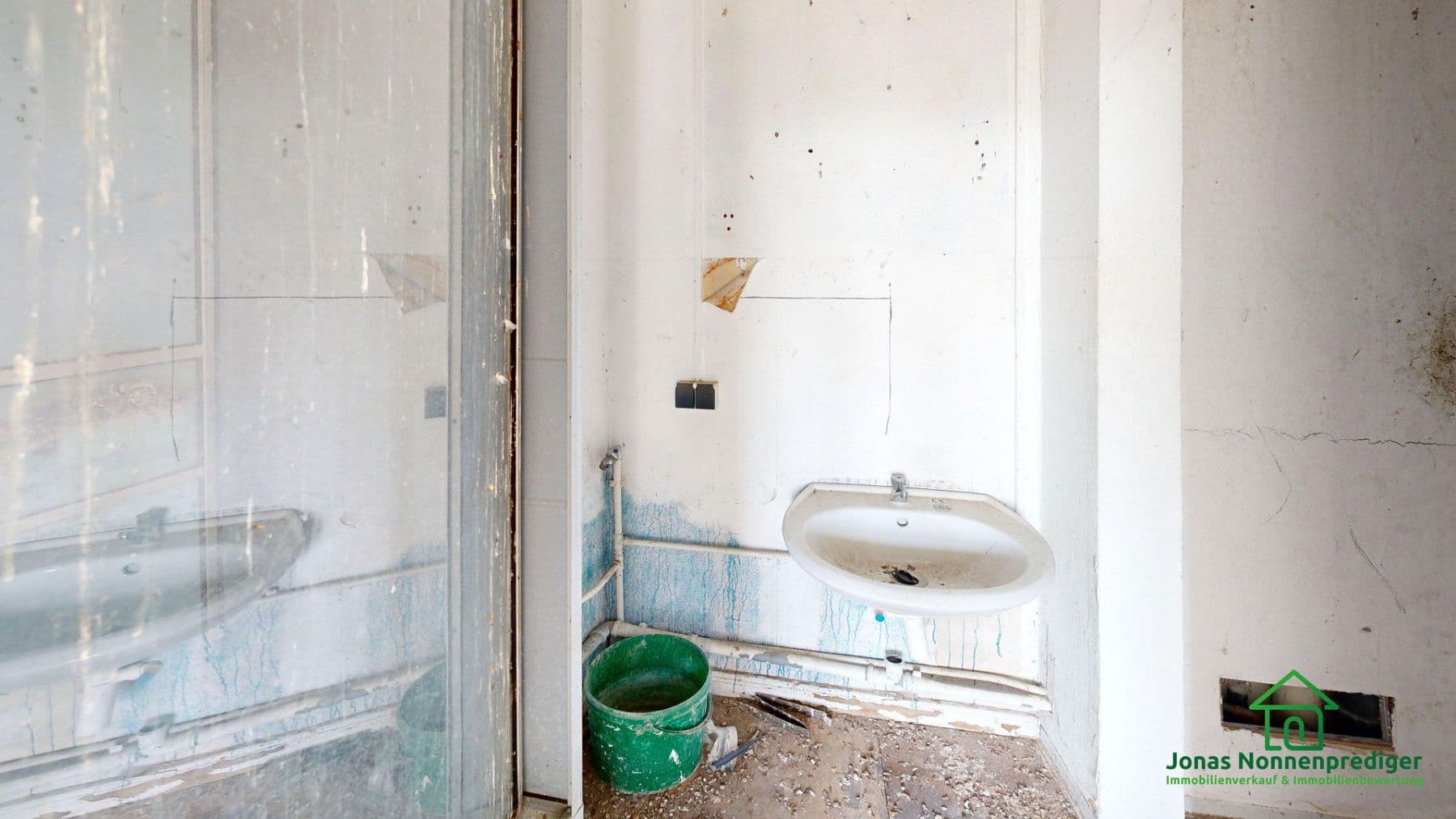 Prodej domu 428 m², pozemek 435 m², Friedensstraße 11, Schwerin, Mecklenburg-Vorpommern Prodej domu 428 m², pozemek 435 m², Friedensstraße 11, Schwerin, Mecklenburg-Vorpommern