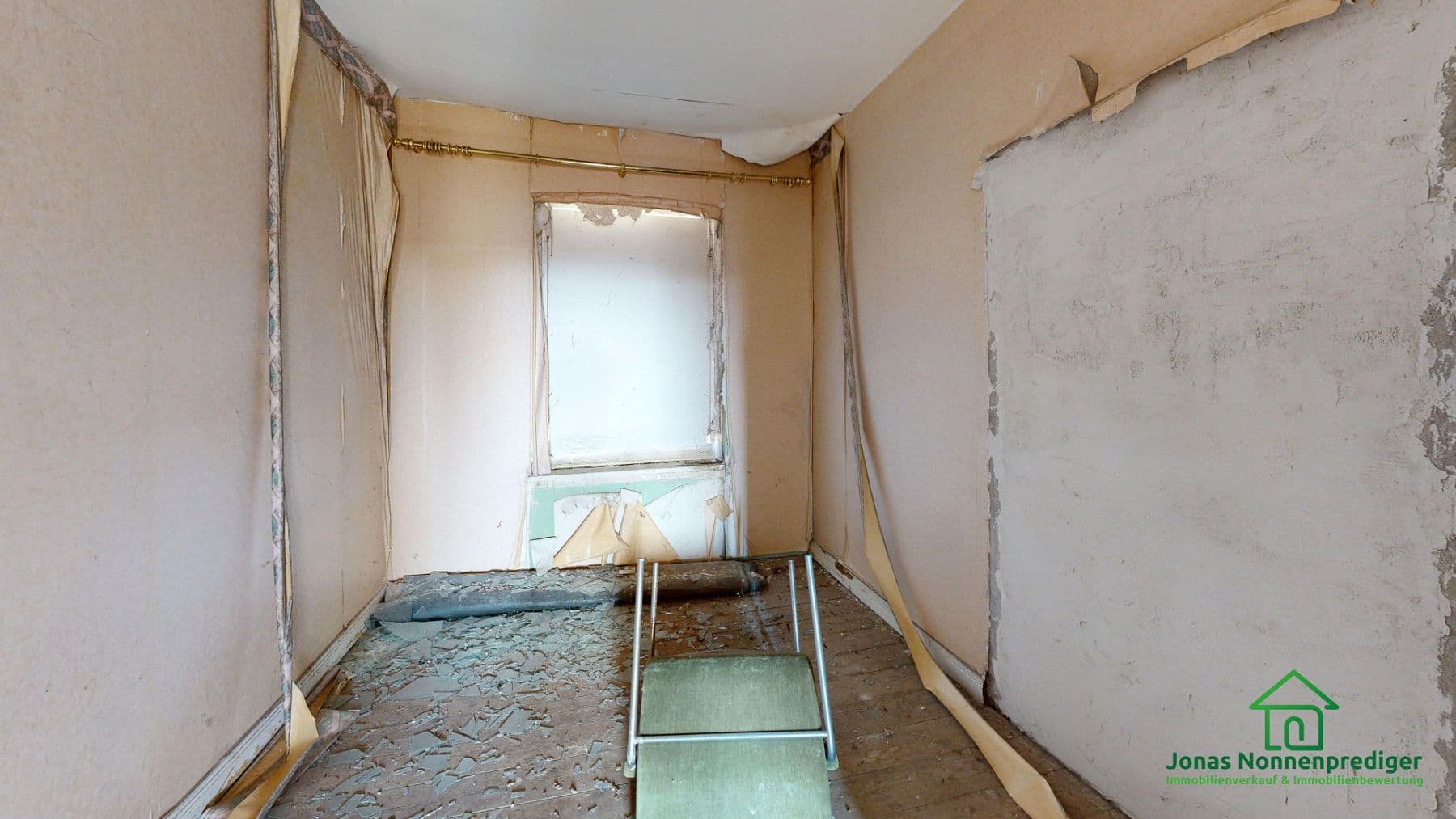 Prodej domu 428 m², pozemek 435 m², Friedensstraße 11, Schwerin, Mecklenburg-Vorpommern Prodej domu 428 m², pozemek 435 m², Friedensstraße 11, Schwerin, Mecklenburg-Vorpommern