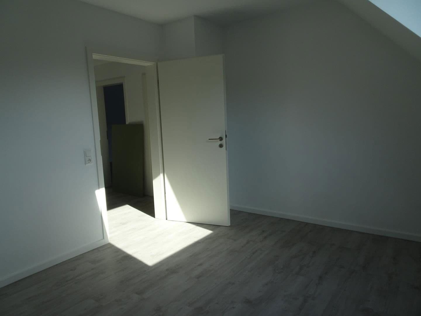 Pronájem domu 165 m², pozemek 850 m², Erkelenz, Severní Porýní-Vestfálsko Pronájem domu 165 m², pozemek 850 m², Erkelenz, Severní Porýní-Vestfálsko