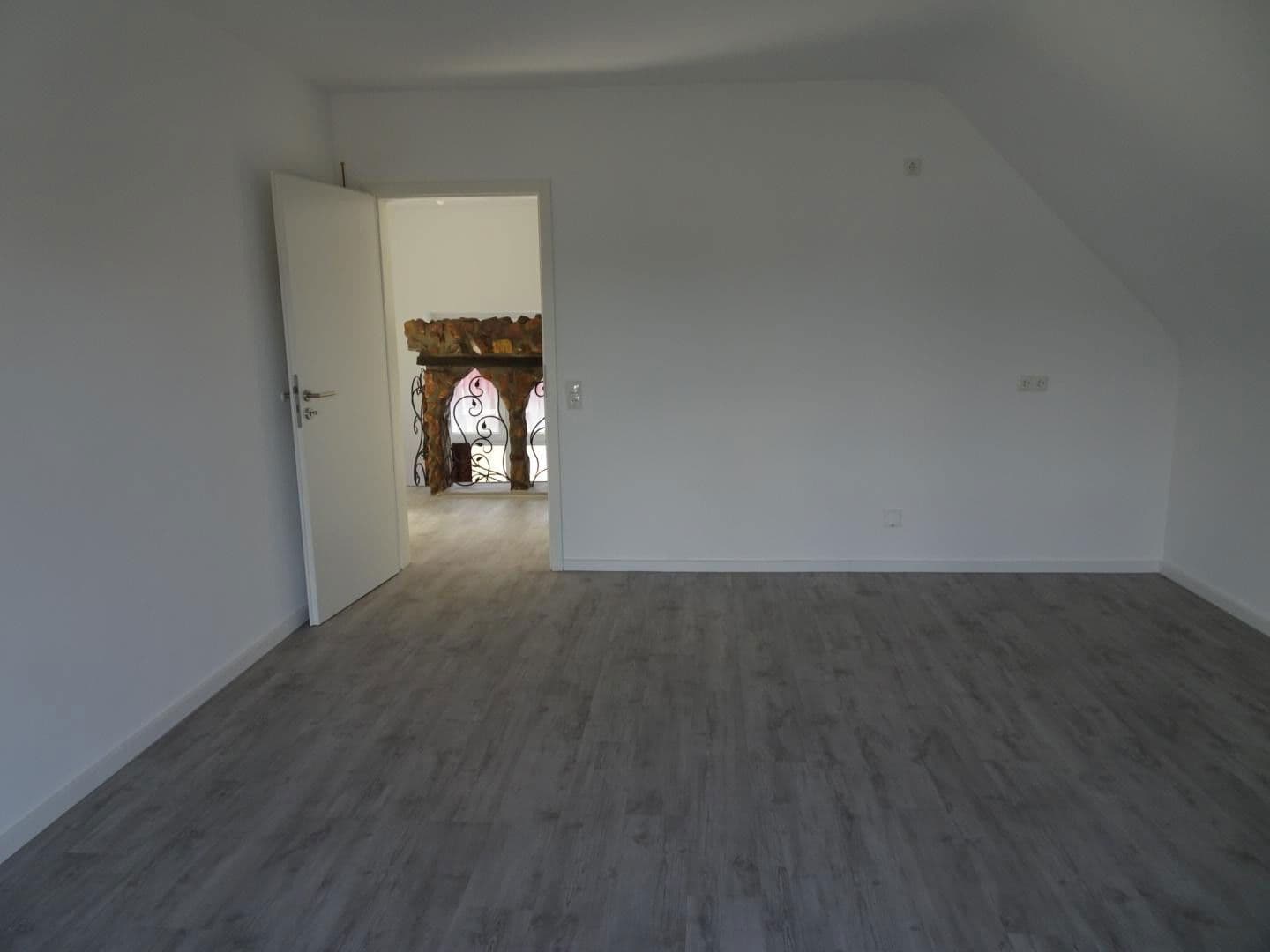 Pronájem domu 165 m², pozemek 850 m², Erkelenz, Severní Porýní-Vestfálsko Pronájem domu 165 m², pozemek 850 m², Erkelenz, Severní Porýní-Vestfálsko