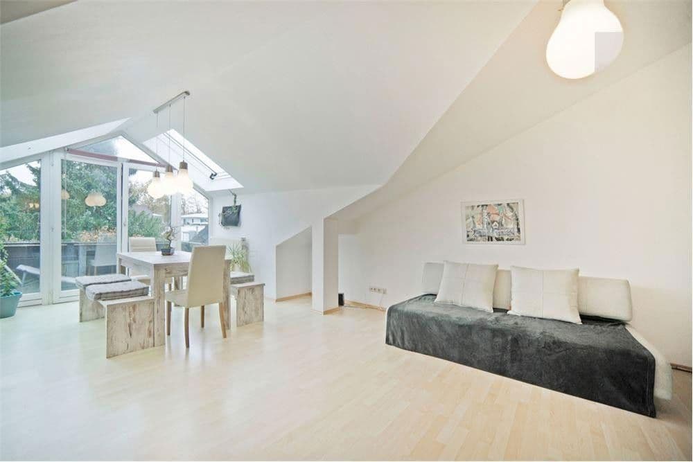 Prodej bytu 2+1 86 m², München, Bavorsko Prodej bytu 2+1 86 m², München, Bavorsko