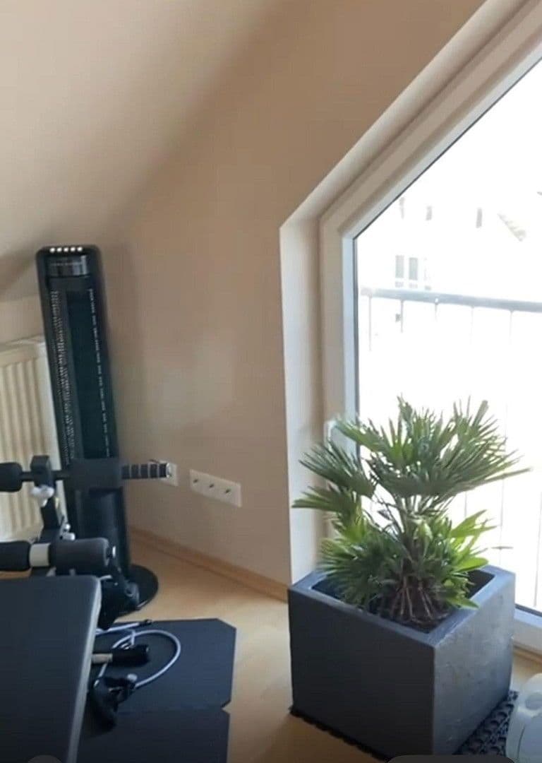 Prodej bytu 3+1 79 m², Nufringen, Bádensko-Württembersko Prodej bytu 3+1 79 m², Nufringen, Bádensko-Württembersko