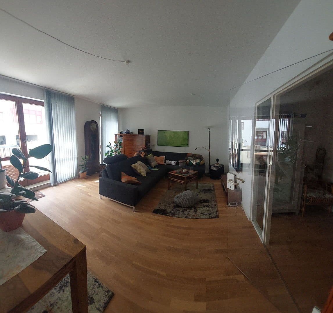 Prodej bytu 3+1 99 m², Bremen, Bremen Prodej bytu 3+1 99 m², Bremen, Bremen