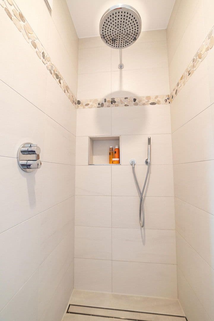 Prodej bytu  153 m², Koblenzer Str. 45, Frankfurt am Main, Hessen Prodej bytu  153 m², Koblenzer Str. 45, Frankfurt am Main, Hessen