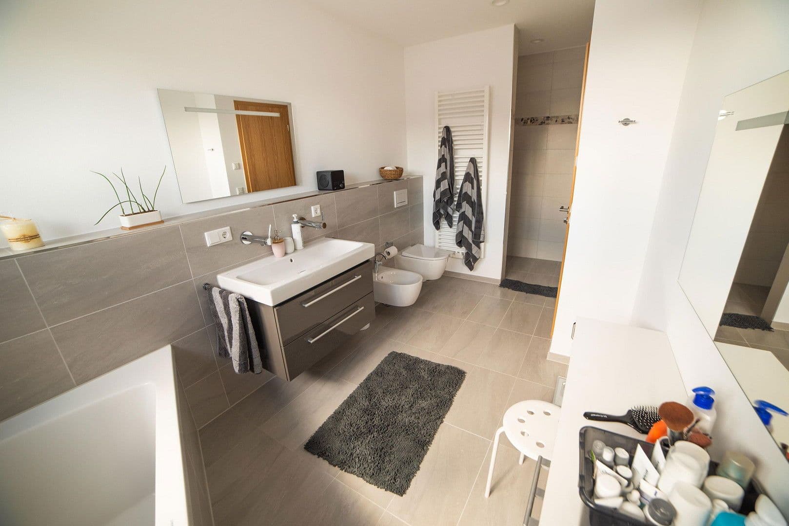 Prodej bytu  153 m², Koblenzer Str. 45, Frankfurt am Main, Hessen Prodej bytu  153 m², Koblenzer Str. 45, Frankfurt am Main, Hessen