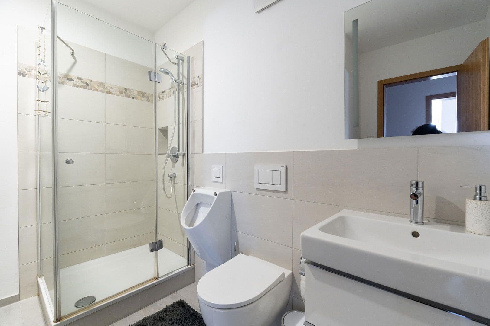 Prodej bytu  153 m², Koblenzer Str. 45, Frankfurt am Main, Hessen Prodej bytu  153 m², Koblenzer Str. 45, Frankfurt am Main, Hessen