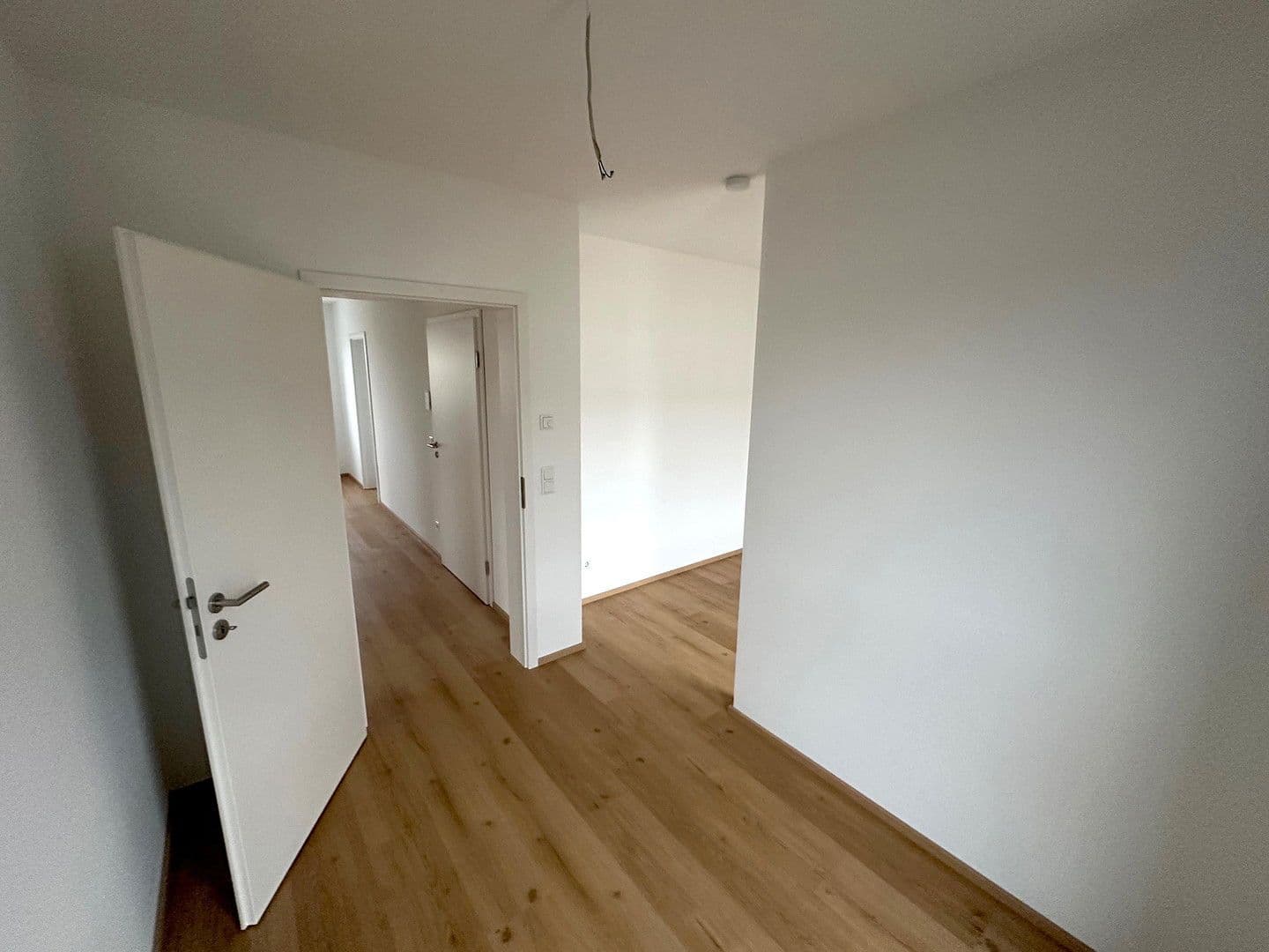 Pronájem bytu 3+1 83 m², Erlangen, Bavorsko Pronájem bytu 3+1 83 m², Erlangen, Bavorsko