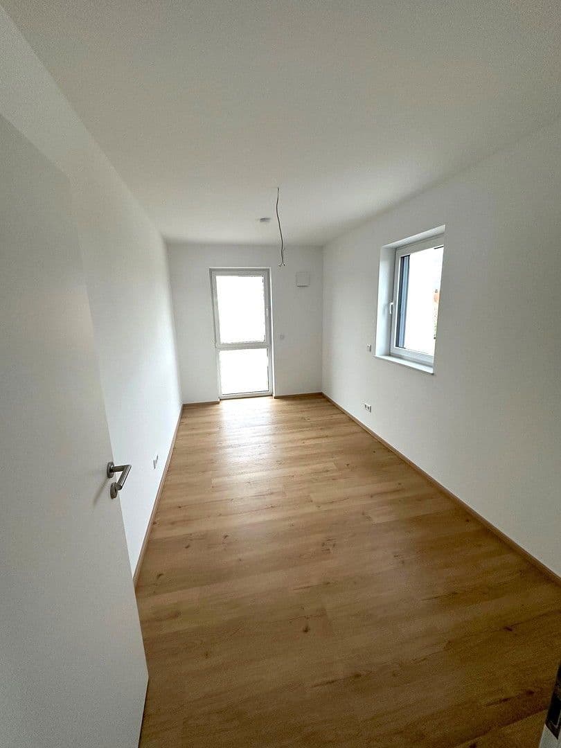 Pronájem bytu 3+1 83 m², Erlangen, Bavorsko Pronájem bytu 3+1 83 m², Erlangen, Bavorsko