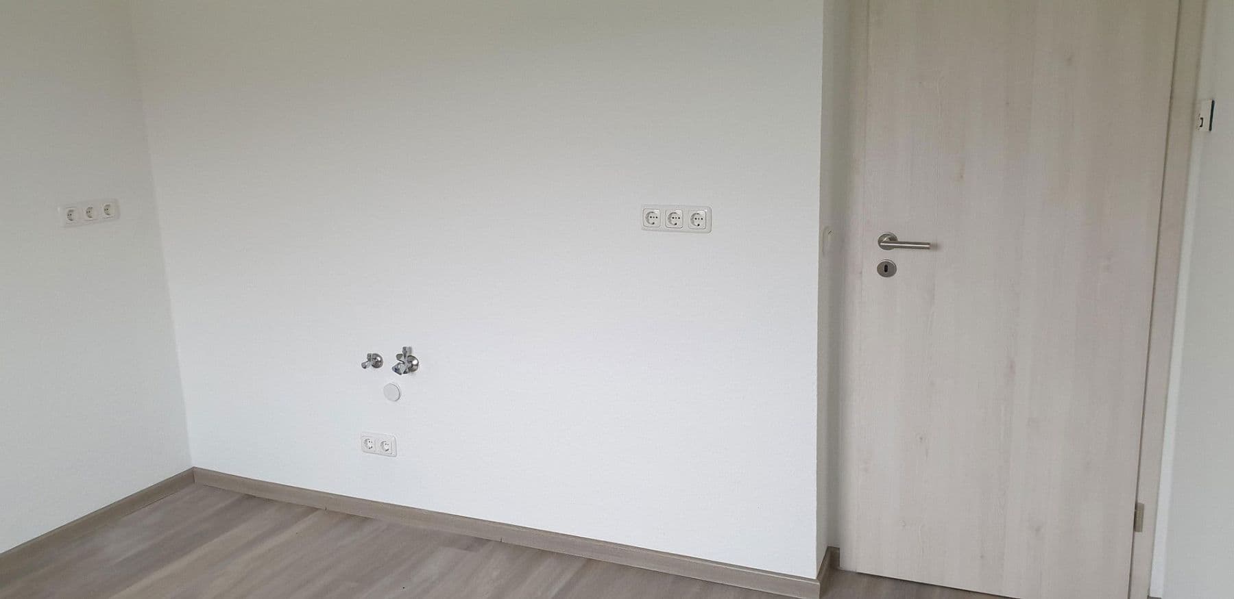 Pronájem bytu 3+1 64 m², Langenhagen, Dolní Sasko Pronájem bytu 3+1 64 m², Langenhagen, Dolní Sasko