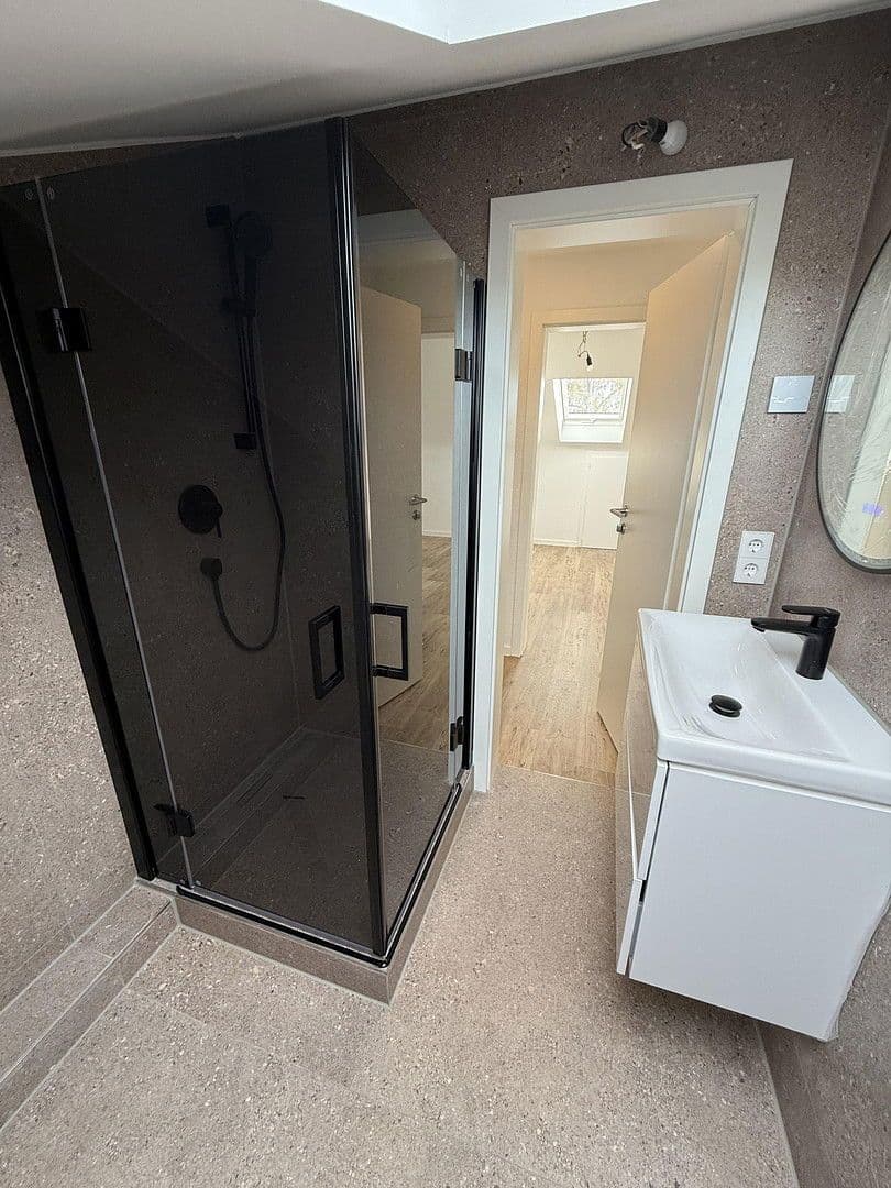 Pronájem bytu 3+1 47 m², Kornwestheim, Bádensko-Württembersko Pronájem bytu 3+1 47 m², Kornwestheim, Bádensko-Württembersko