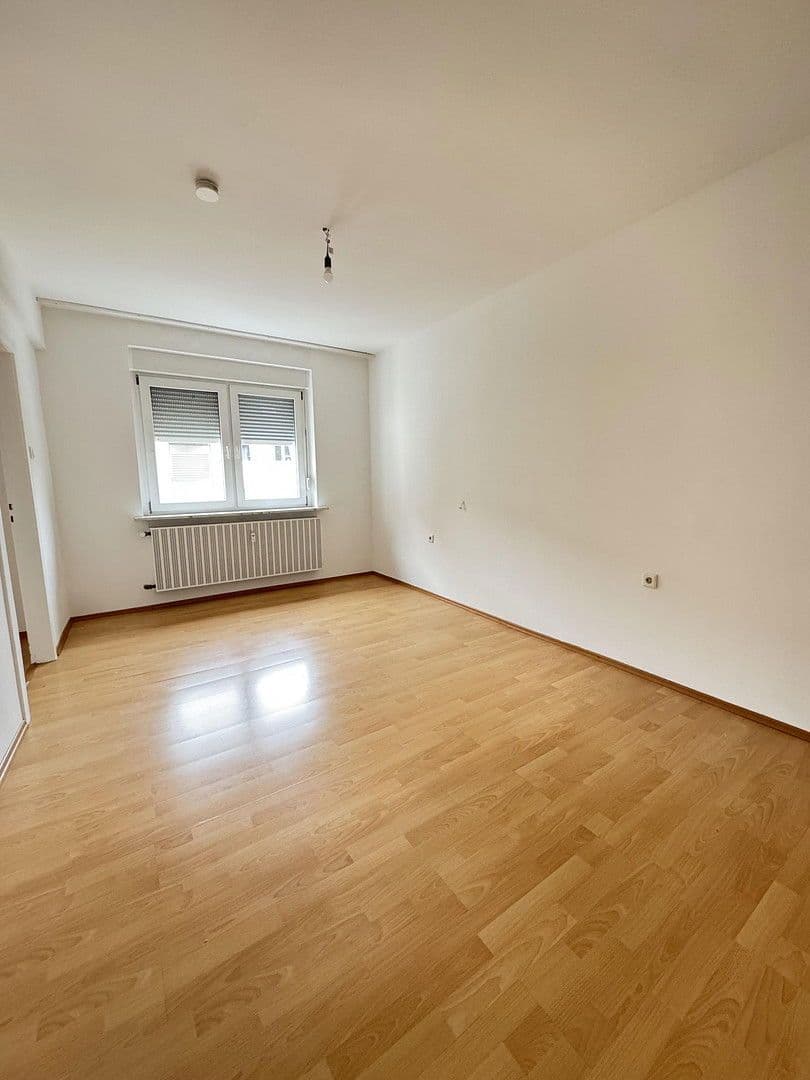 Pronájem bytu 2+1 51 m², Bahnstraße 6, Solingen, Severní Porýní-Vestfálsko Pronájem bytu 2+1 51 m², Bahnstraße 6, Solingen, Severní Porýní-Vestfálsko