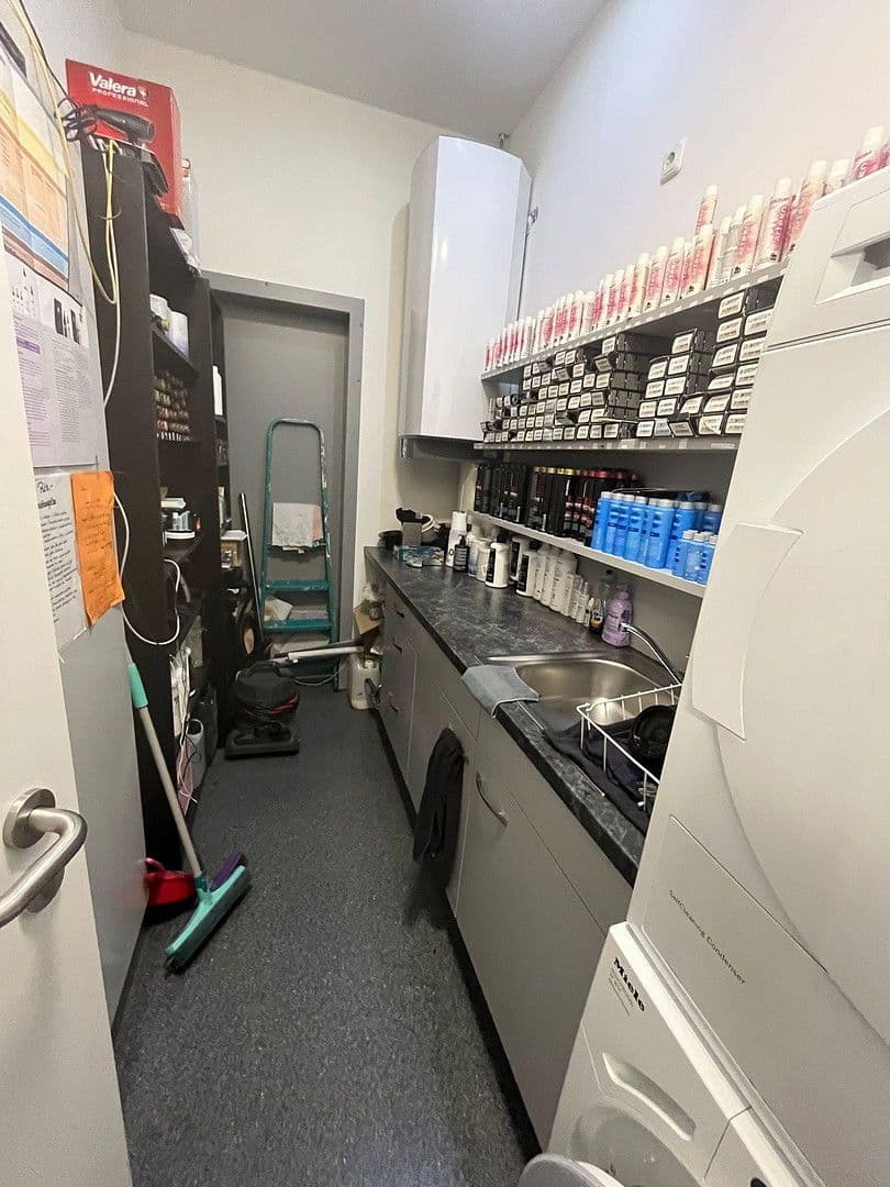 Pronájem nebytového prostoru 74 m², germering, Bavorsko Pronájem nebytového prostoru 74 m², germering, Bavorsko