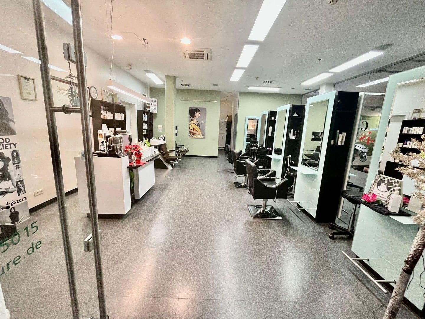 Pronájem nebytového prostoru 74 m², germering, Bavorsko Pronájem nebytového prostoru 74 m², germering, Bavorsko