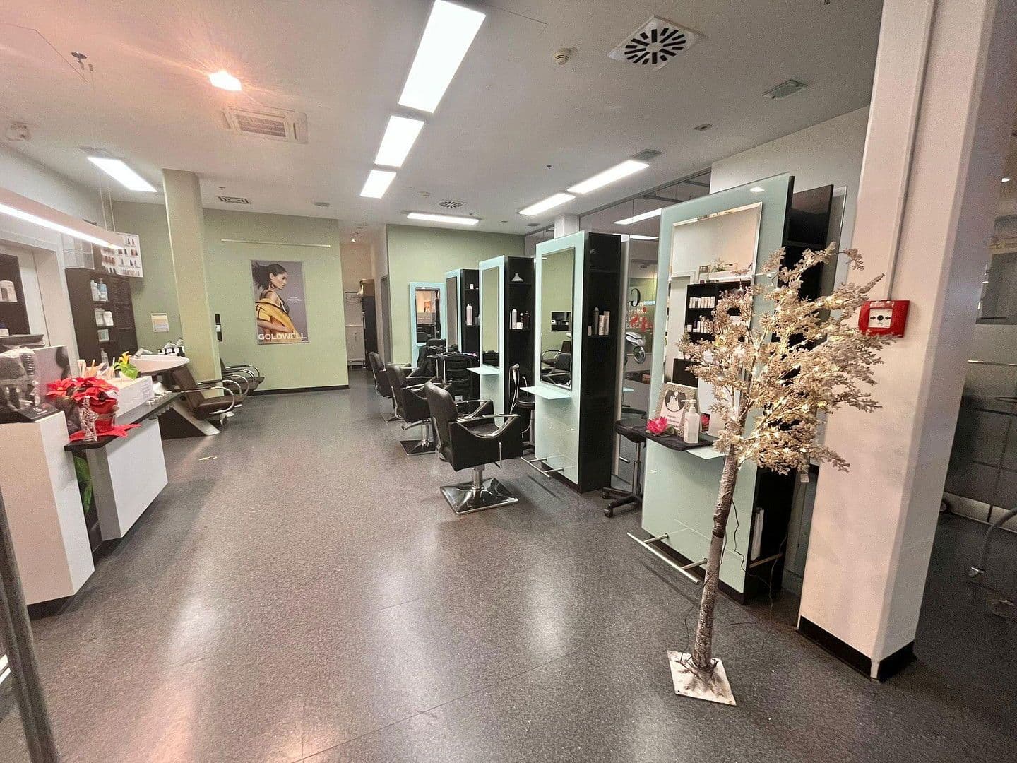 Pronájem nebytového prostoru 74 m², germering, Bavorsko Pronájem nebytového prostoru 74 m², germering, Bavorsko