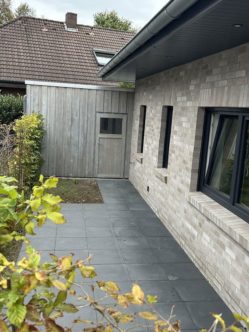 Pronájem domu 125 m², pozemek 330 m², II.Hüllenweg 20, Barßel, Dolní Sasko Pronájem domu 125 m², pozemek 330 m², II.Hüllenweg 20, Barßel, Dolní Sasko