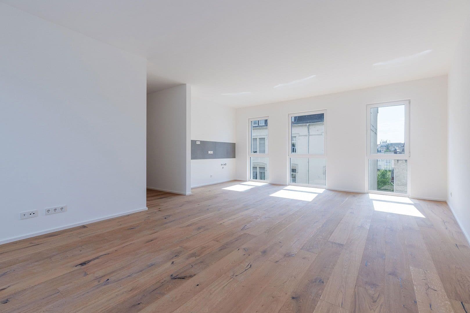 Prodej bytu 3+1 91 m², Krafftstraße 1, Offenbach, Hessen Prodej bytu 3+1 91 m², Krafftstraße 1, Offenbach, Hessen