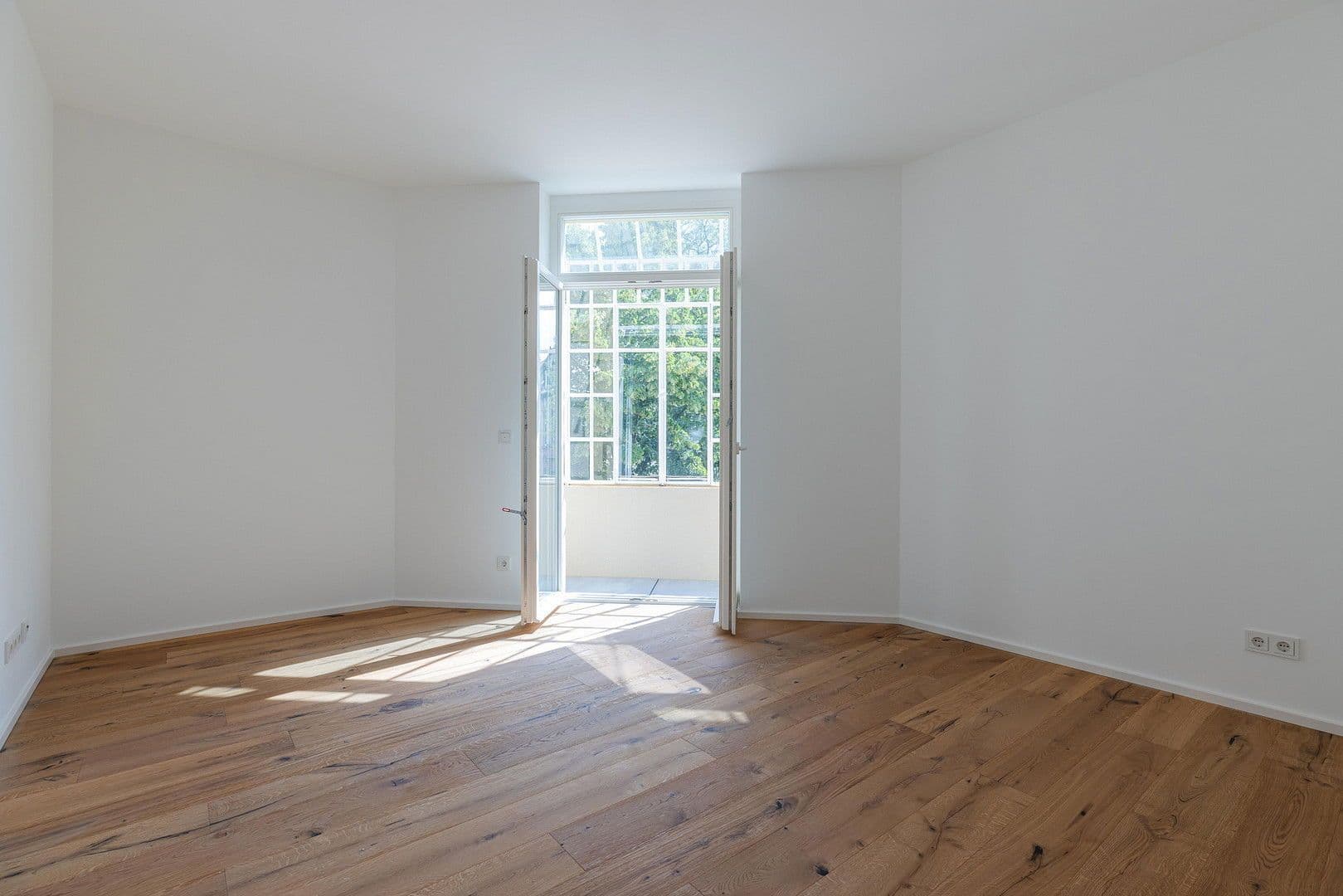 Prodej bytu 3+1 91 m², Krafftstraße 1, Offenbach, Hessen Prodej bytu 3+1 91 m², Krafftstraße 1, Offenbach, Hessen