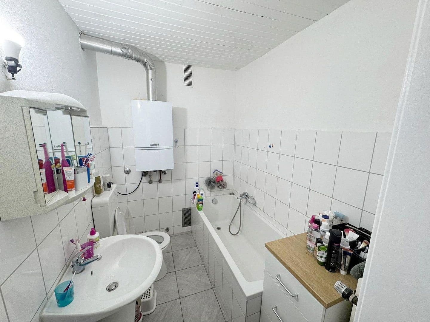 Pronájem bytu 3+kk 76 m², Cranger Str. 210a, Gelsenkirchen, Severní Porýní-Vestfálsko Pronájem bytu 3+kk 76 m², Cranger Str. 210a, Gelsenkirchen, Severní Porýní-Vestfálsko