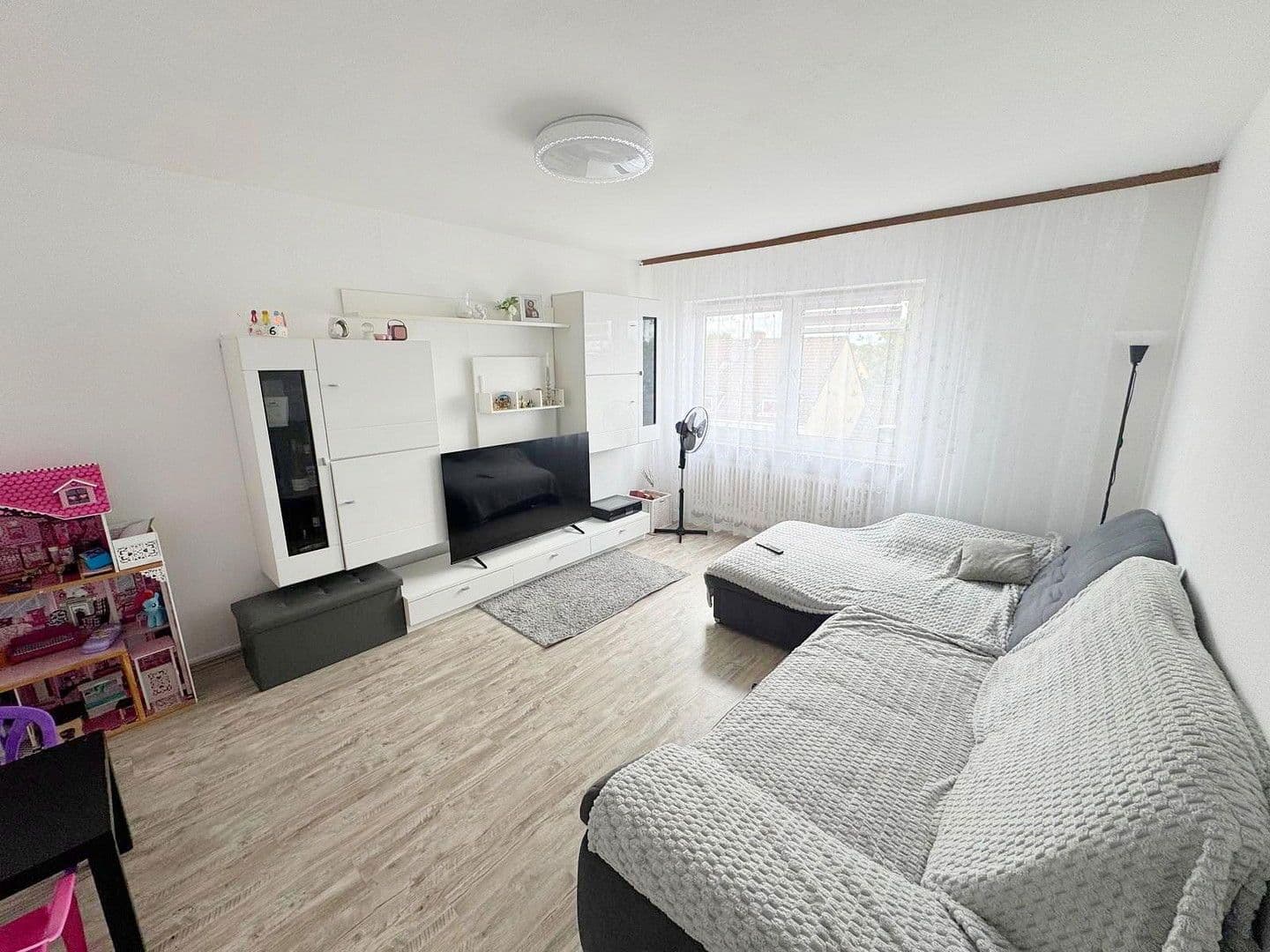 Pronájem bytu 3+kk 76 m², Cranger Str. 210a, Gelsenkirchen, Severní Porýní-Vestfálsko Pronájem bytu 3+kk 76 m², Cranger Str. 210a, Gelsenkirchen, Severní Porýní-Vestfálsko