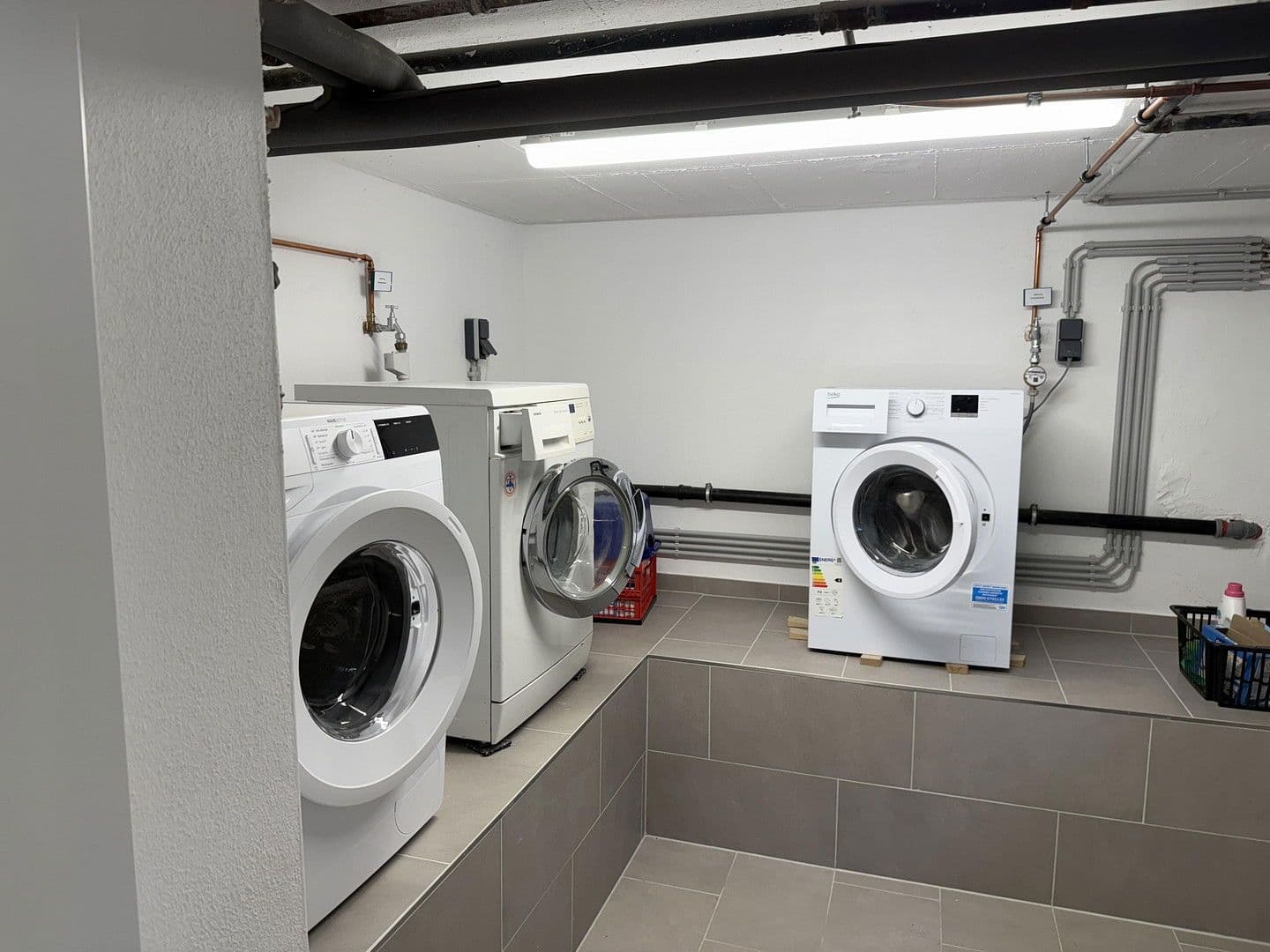 Prodej bytu 3+1 90 m², Schützenstr. 79, Bad Neuenahr-Ahrweiler, Porýní-Falc Prodej bytu 3+1 90 m², Schützenstr. 79, Bad Neuenahr-Ahrweiler, Porýní-Falc