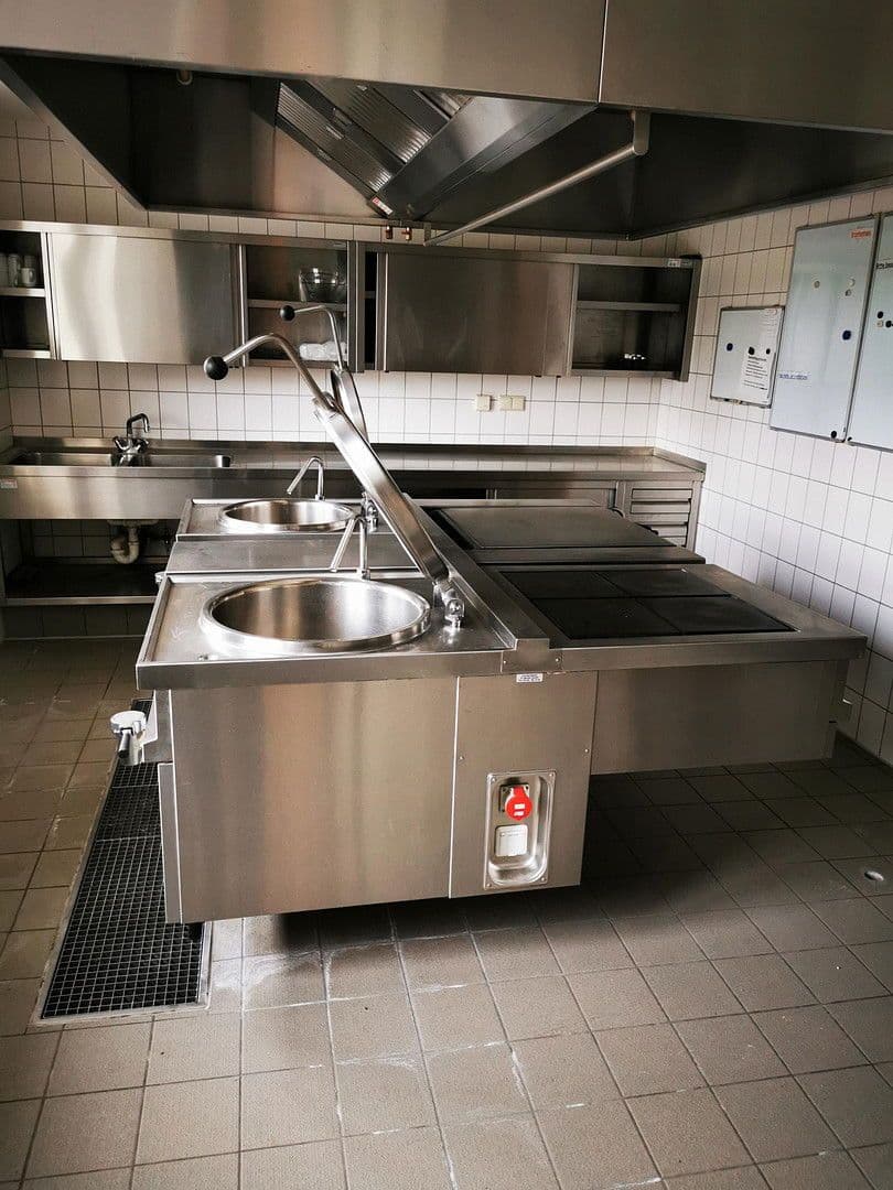 Prodej domu 1.038 m², pozemek 8.487 m², Am Sandhop 2, Neustadt am Rübenberge, Dolní Sasko Prodej domu 1.038 m², pozemek 8.487 m², Am Sandhop 2, Neustadt am Rübenberge, Dolní Sasko