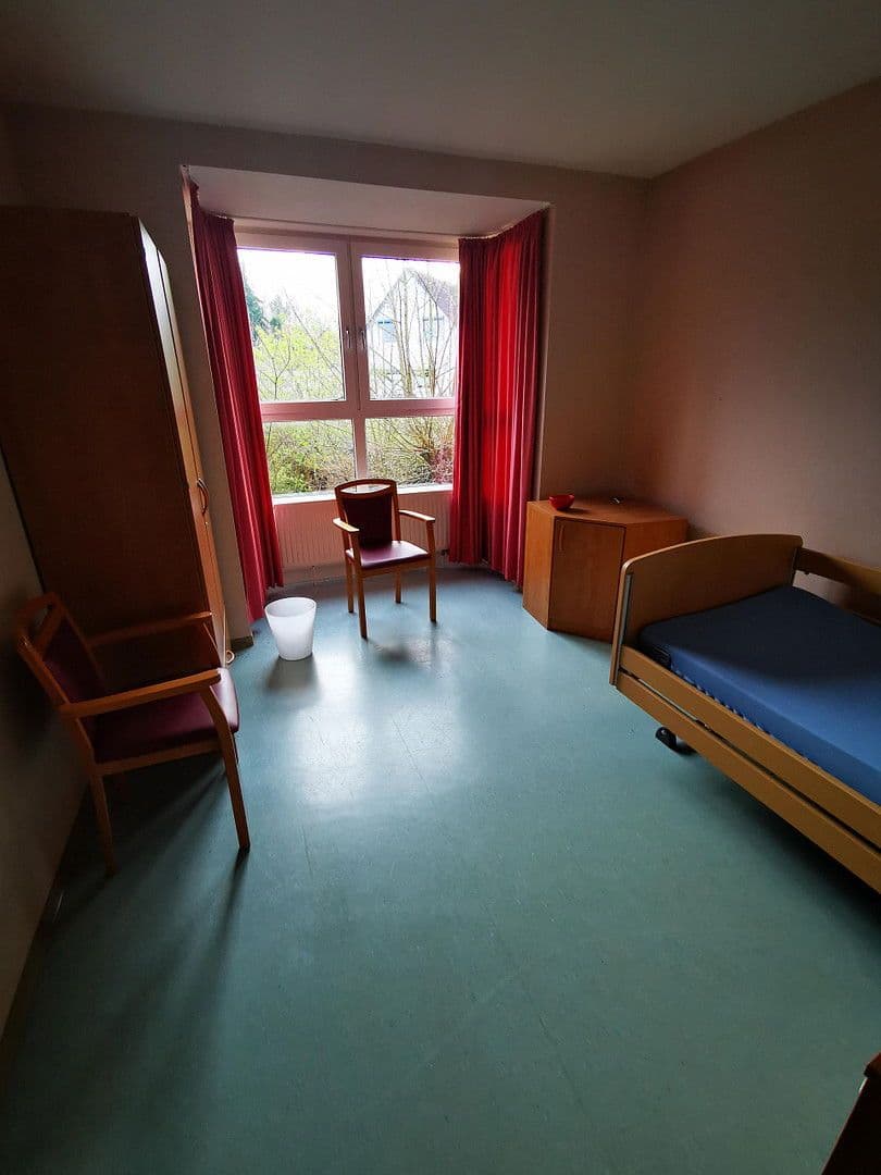 Prodej domu 1.038 m², pozemek 8.487 m², Am Sandhop 2, Neustadt am Rübenberge, Dolní Sasko Prodej domu 1.038 m², pozemek 8.487 m², Am Sandhop 2, Neustadt am Rübenberge, Dolní Sasko