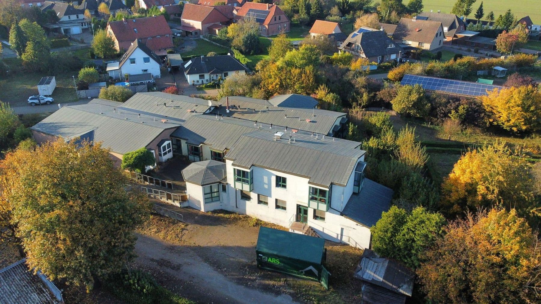 Prodej domu 1.038 m², pozemek 8.487 m², Am Sandhop 2, Neustadt am Rübenberge, Dolní Sasko Prodej domu 1.038 m², pozemek 8.487 m², Am Sandhop 2, Neustadt am Rübenberge, Dolní Sasko