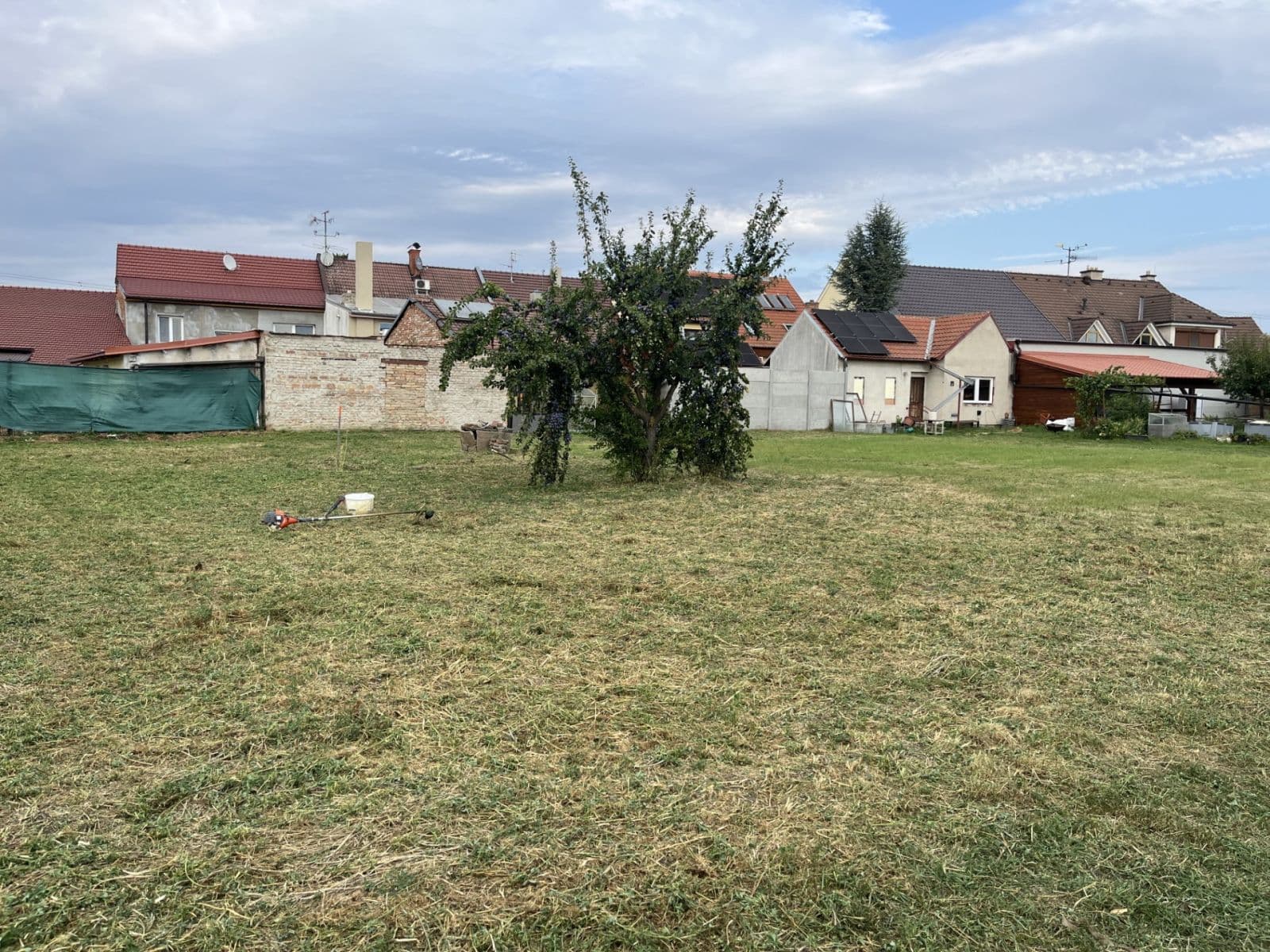 Prodej pozemku 980 m², Velké Bílovice, Jihomoravský kraj Prodej pozemku 980 m², Velké Bílovice, Jihomoravský kraj