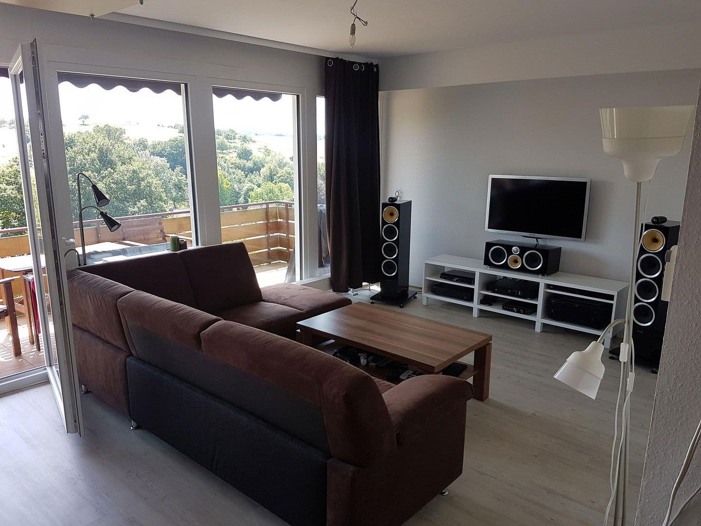 Prodej domu 222 m², pozemek 1.068 m², Panoramastraße 32, Wiesenbach, Bádensko-Württembersko Prodej domu 222 m², pozemek 1.068 m², Panoramastraße 32, Wiesenbach, Bádensko-Württembersko