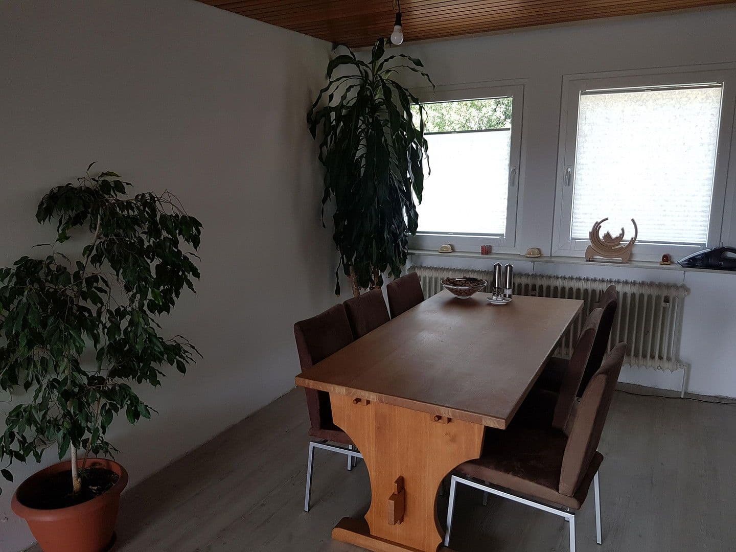 Prodej domu 222 m², pozemek 1.068 m², Panoramastraße 32, Wiesenbach, Bádensko-Württembersko Prodej domu 222 m², pozemek 1.068 m², Panoramastraße 32, Wiesenbach, Bádensko-Württembersko