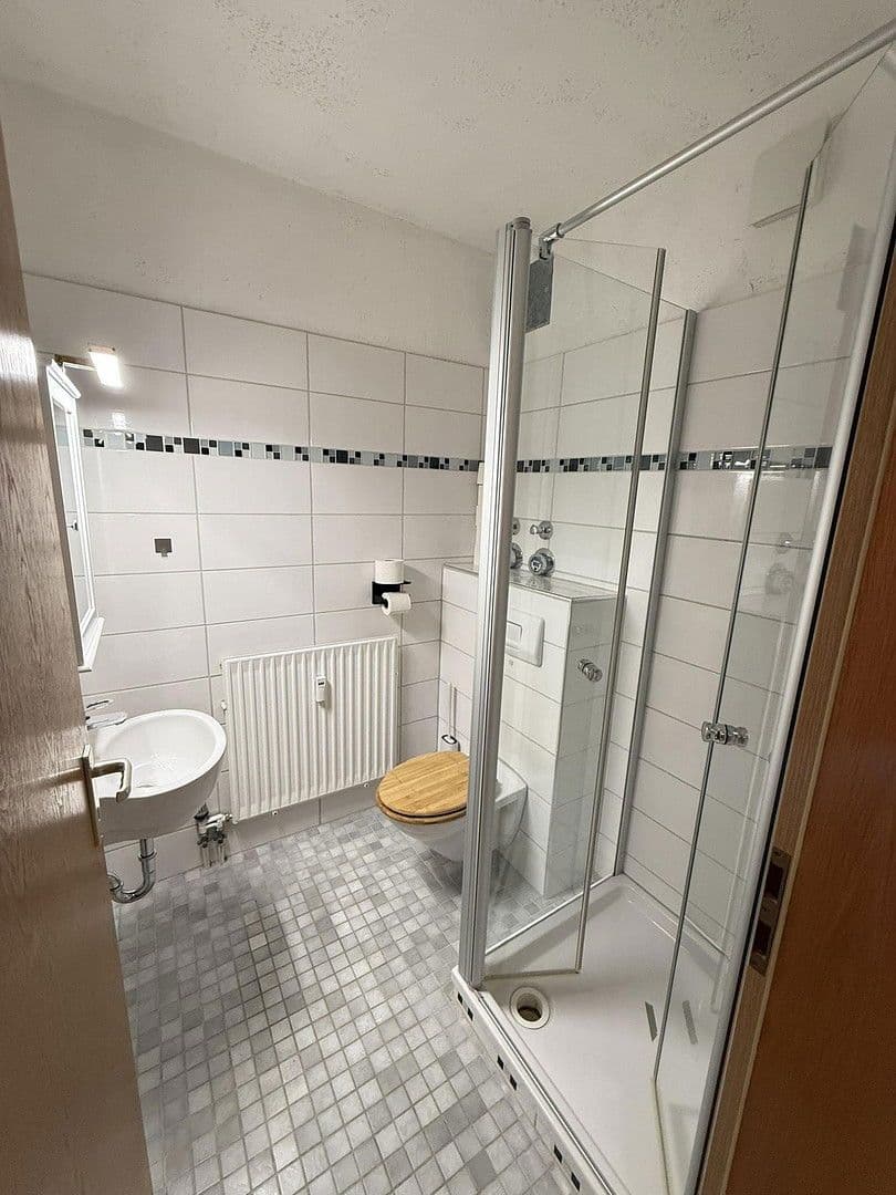 Prodej bytu 3+1 79 m², Vellmar, Hessen Prodej bytu 3+1 79 m², Vellmar, Hessen