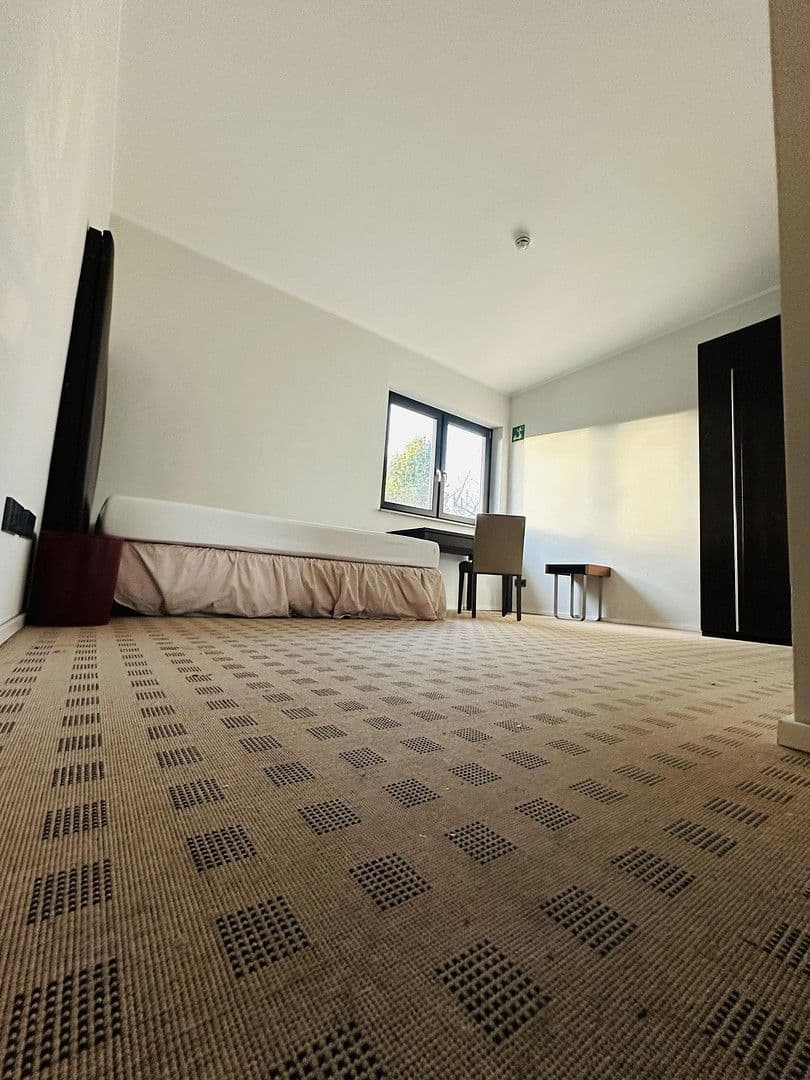 Pronájem bytu 1+1 35 m², Friedrich-Ebert-Str.82-84, Oppenheim, Porýní-Falc Pronájem bytu 1+1 35 m², Friedrich-Ebert-Str.82-84, Oppenheim, Porýní-Falc