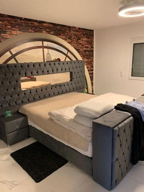 Prodej domu 170 m², pozemek 630 m², Triftstrasse 3, Pyrbaum, Bavorsko Prodej domu 170 m², pozemek 630 m², Triftstrasse 3, Pyrbaum, Bavorsko