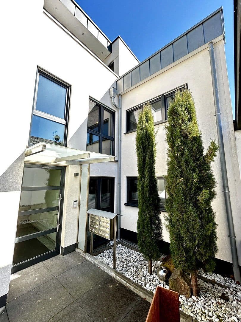 Prodej domu 826 m², pozemek 994 m², lambertusstr 36, Troisdorf, Severní Porýní-Vestfálsko Prodej domu 826 m², pozemek 994 m², lambertusstr 36, Troisdorf, Severní Porýní-Vestfálsko