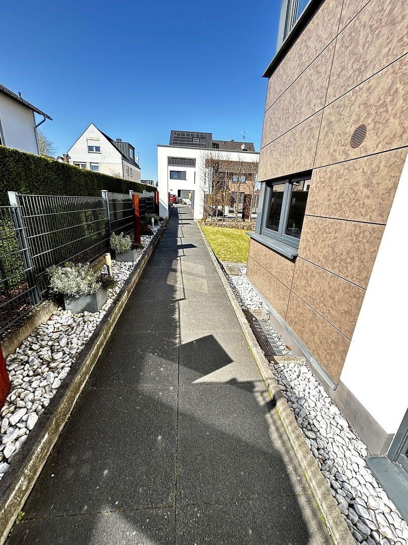 Prodej domu 826 m², pozemek 994 m², lambertusstr 36, Troisdorf, Severní Porýní-Vestfálsko Prodej domu 826 m², pozemek 994 m², lambertusstr 36, Troisdorf, Severní Porýní-Vestfálsko