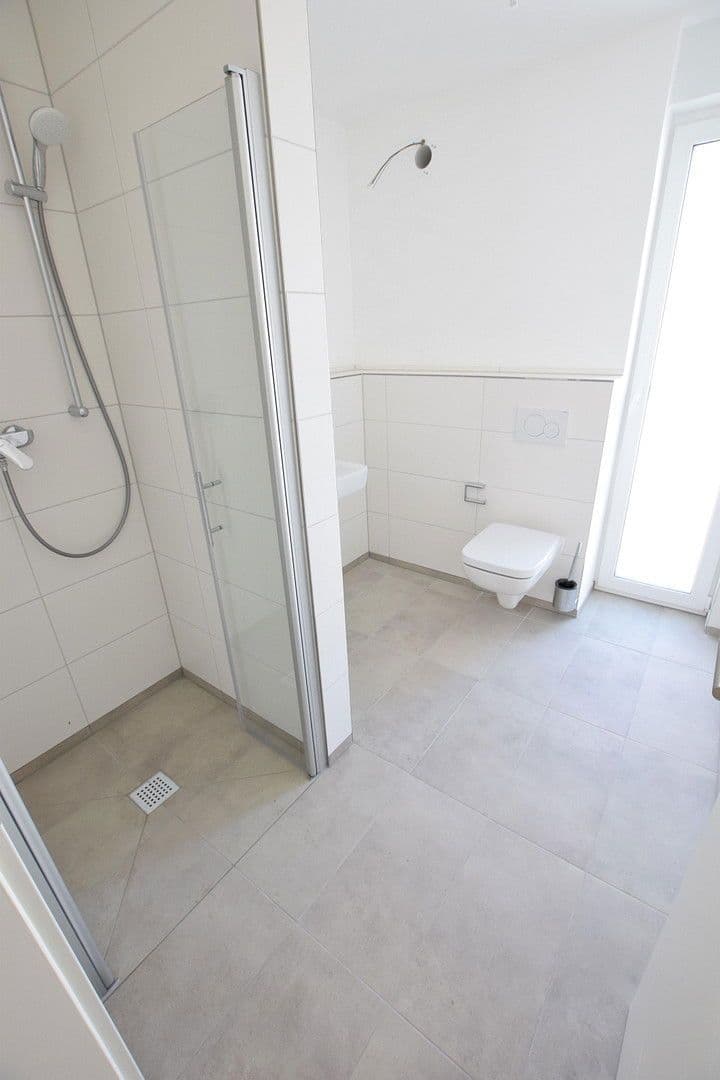 Pronájem bytu 2+1 78 m², Köln, Severní Porýní-Vestfálsko Pronájem bytu 2+1 78 m², Köln, Severní Porýní-Vestfálsko