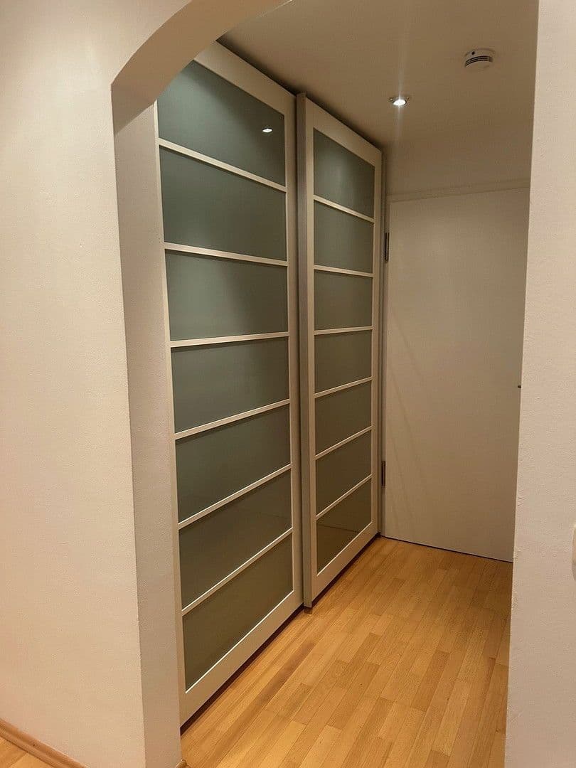 Pronájem bytu 2+1 77 m², Sollner Str. 81, München, Bavorsko Pronájem bytu 2+1 77 m², Sollner Str. 81, München, Bavorsko