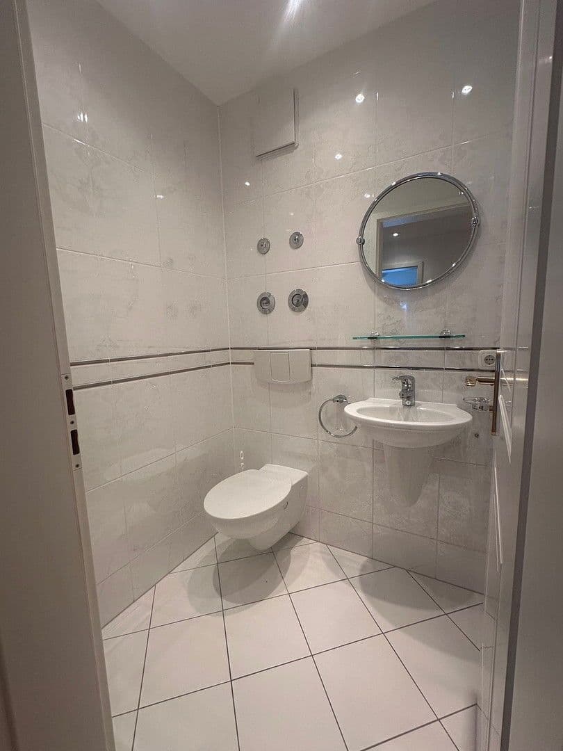 Pronájem bytu 2+1 77 m², Sollner Str. 81, München, Bavorsko Pronájem bytu 2+1 77 m², Sollner Str. 81, München, Bavorsko